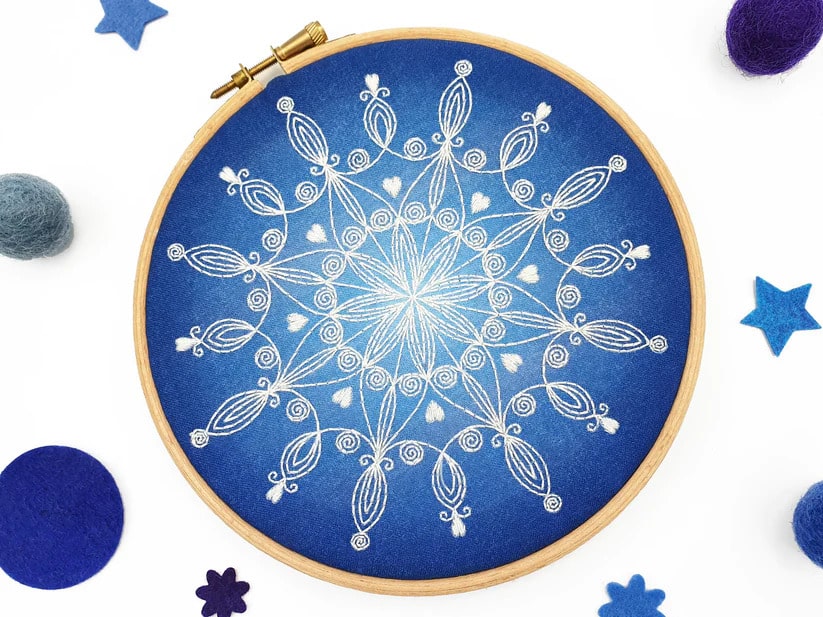 Oh Sew Bootiful snowflake kit