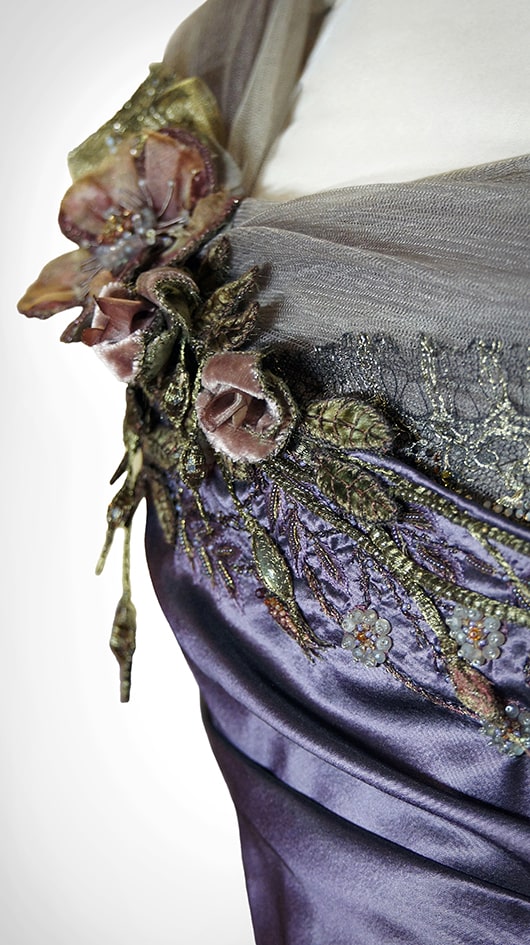 Queen of the Desert costume close up detail