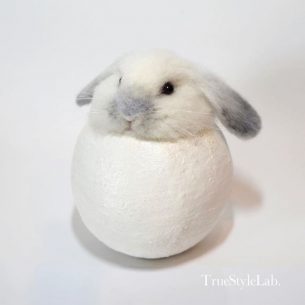 Terumi Ohta felt artist